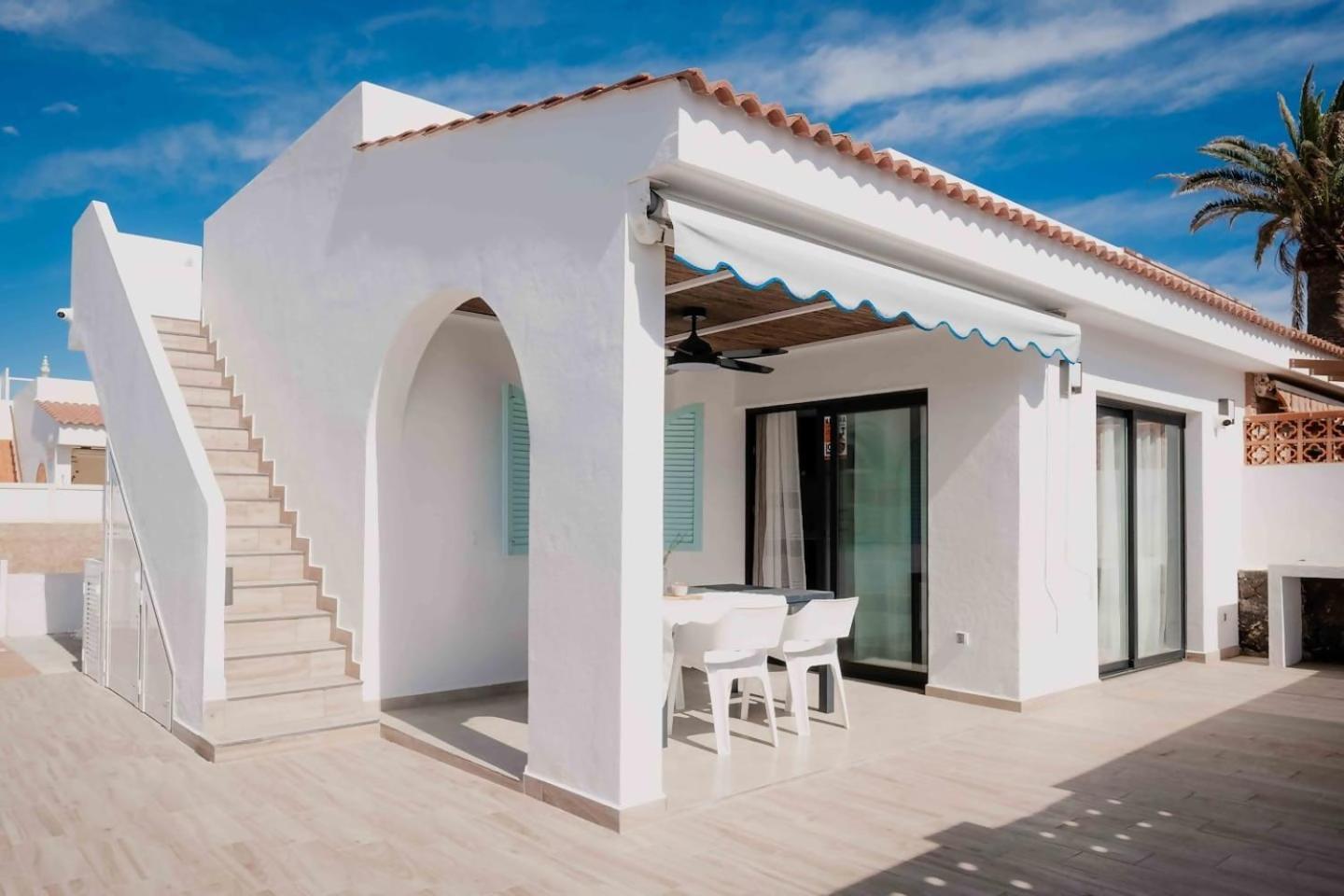 Villa Aloha Jacuzzi Y Vistas Al Mar Corralejo Exterior photo